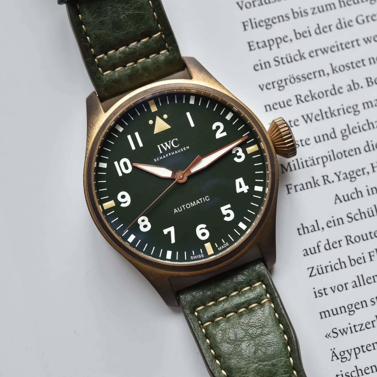 IW.C SCHAFFHAUSEN Big Pilot’s SPITFIRE IW329702