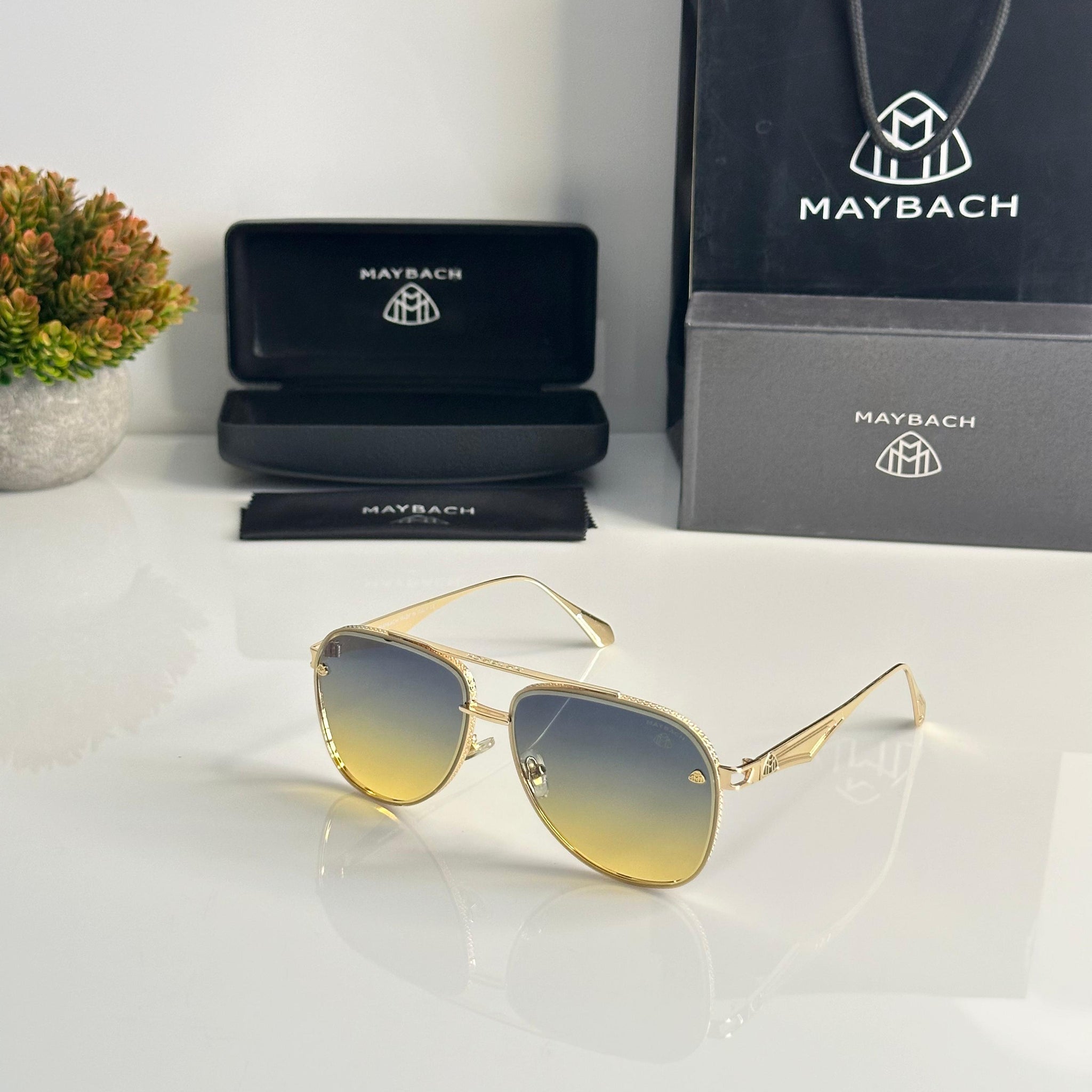 Maybach 030 Gold Green