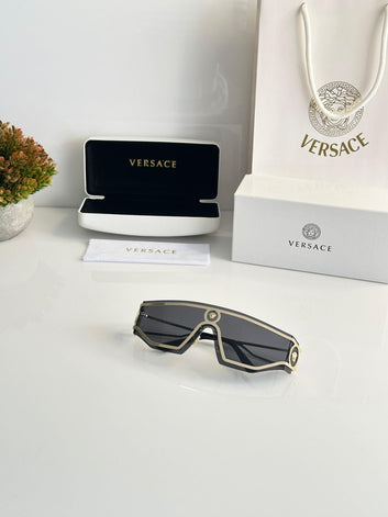 Vers.ace sunglasses