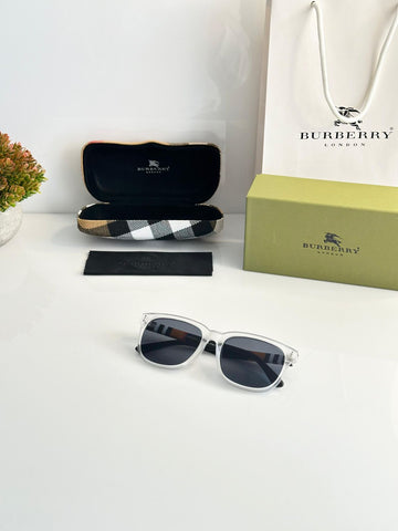 Burbe.rry sunglasses