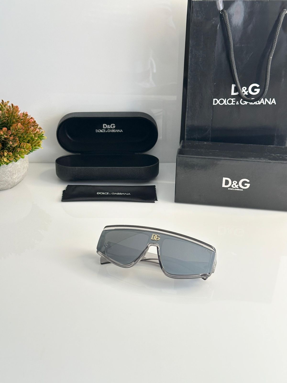 Dol.ce & Gab.bana sunglasses