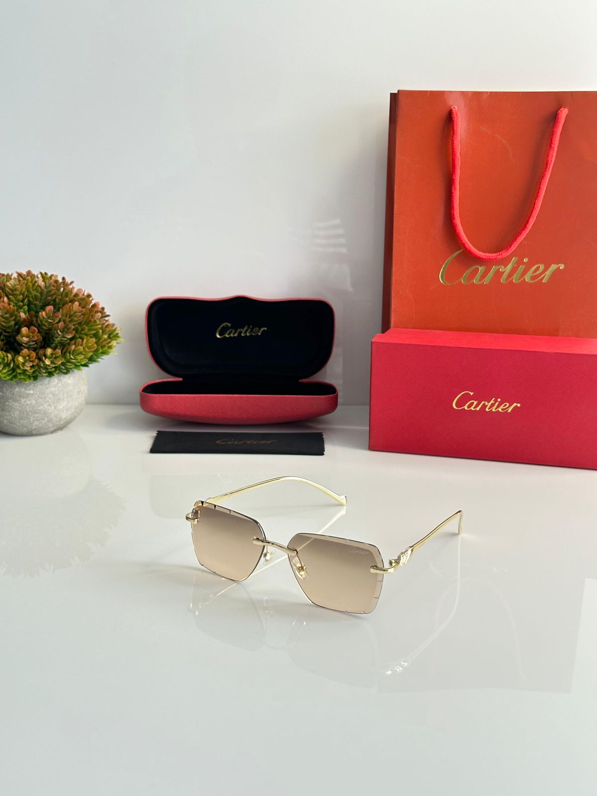 Cart.ier sunglasses