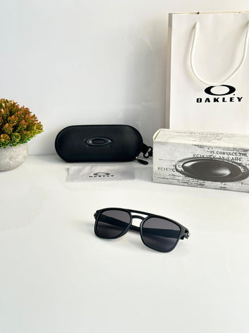 Oa.kley sunglasses