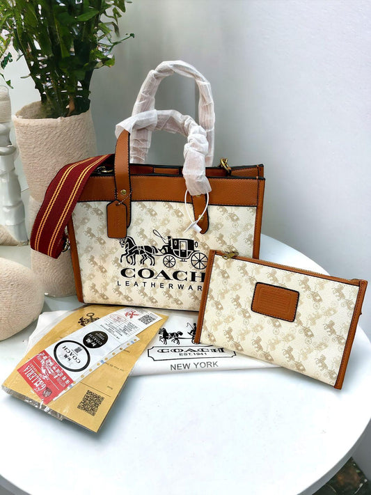 Coa.ch fi.eld horse and carriage tote bag