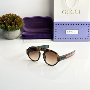 Gucci. sunglasses