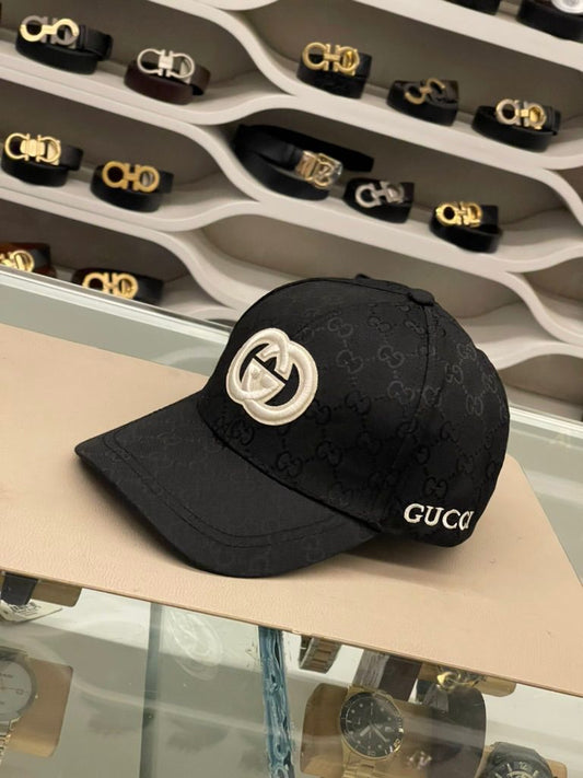 Guc.ci caps